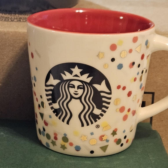 Starbucks Drinking Bundle (3) - Picture 3 of 8